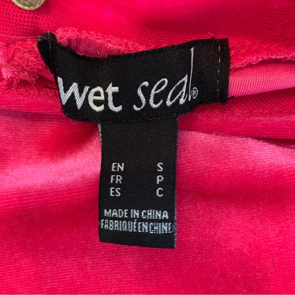 Pink velvet crop top - Picture 2 of 5